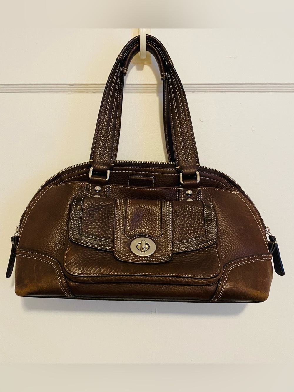 Vintage Coach Hampton Pebbled Leather.  Satchel Handbag in Dark Brown